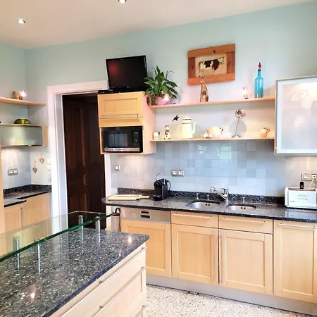 Prázdninový dům Chateau De Beaumenil, Paisible Et Familial Beaumenil