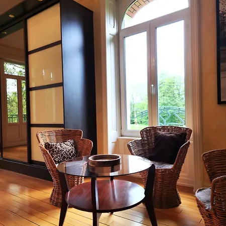 Chateau De Beaumenil, Paisible Et Familial