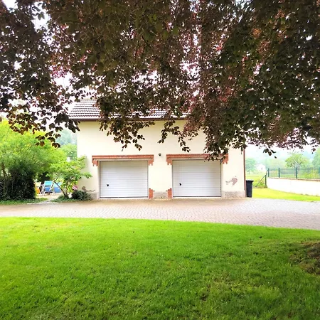 Chateau De Beaumenil, Paisible Et Familial Feriehus