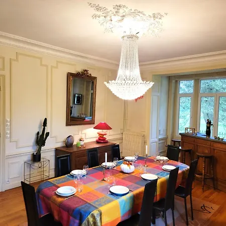 Chateau De Beaumenil, Paisible Et Familial Feriehus Beaumenil