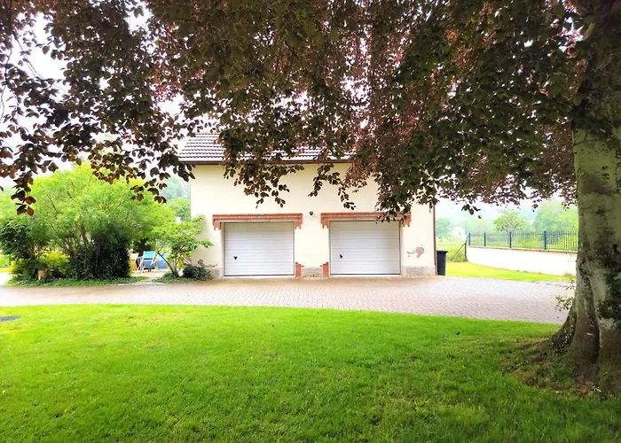 Chateau De Beaumenil, Paisible Et Familial Prázdninový dům