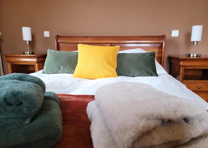 Prázdninový dům Chateau De Beaumenil, Paisible Et Familial Beaumenil