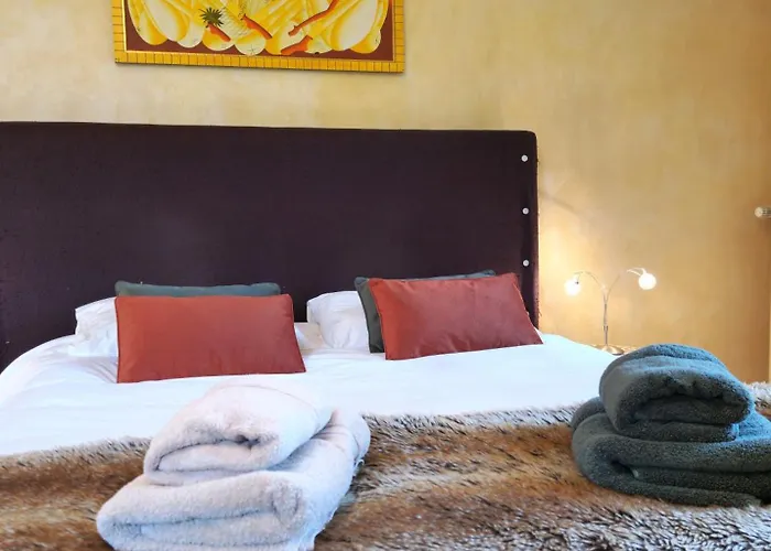 Chateau De Beaumenil, Paisible Et Familial Beaumenil